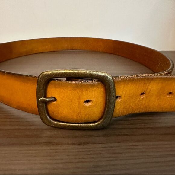 Homestead Leather Company Bridle leather belt with brass colored hardware 48” - Picture 4 of 6